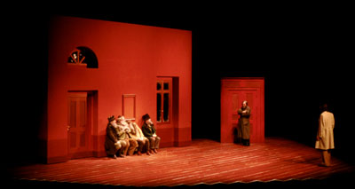 Revisor02 enlarge...